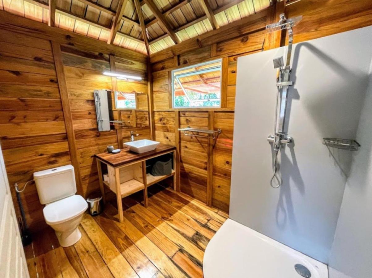 Raiatea - Orion Pool Bungalow Uturoa Exterior foto